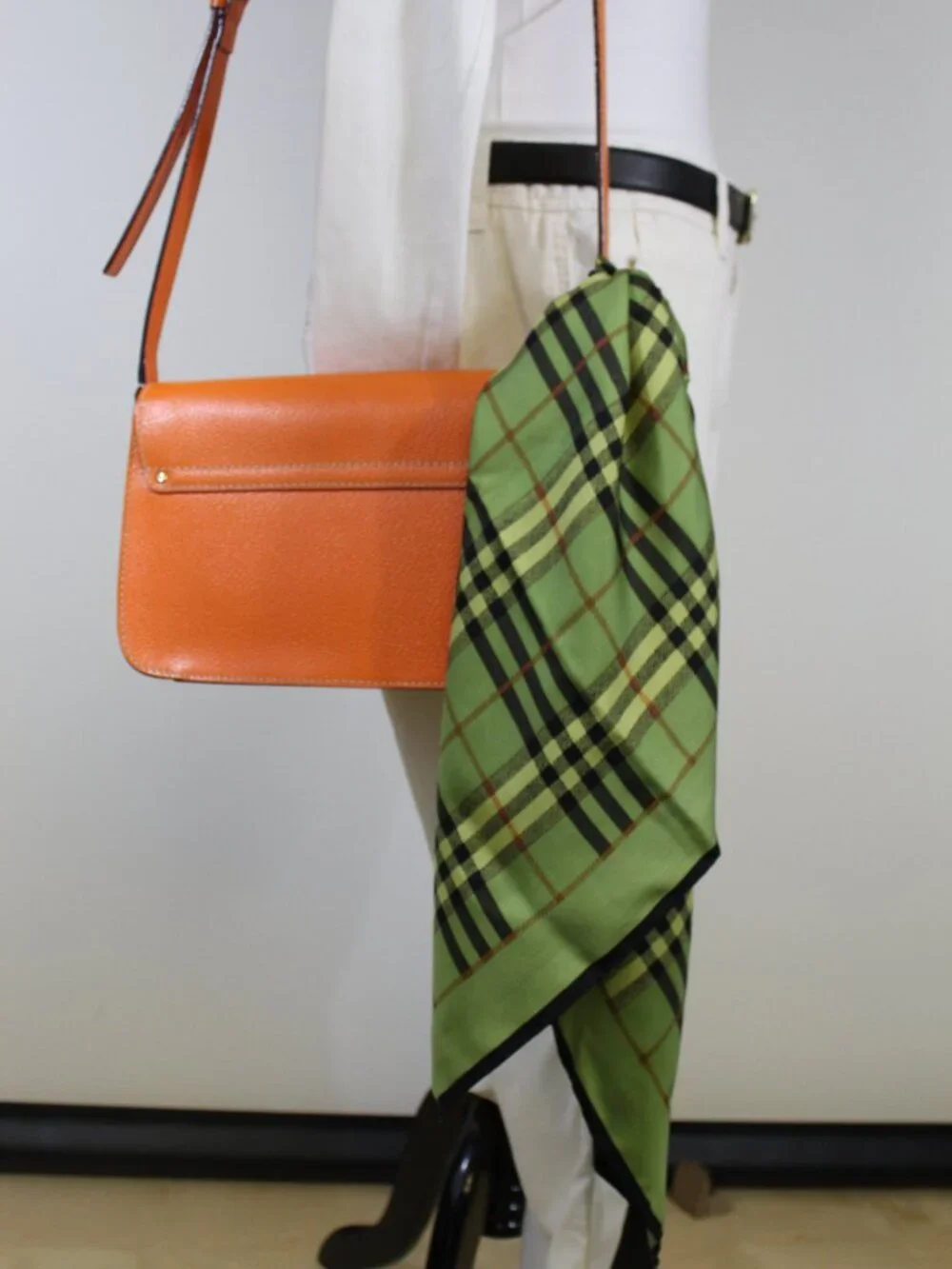 Green‎ Tartan Plaid Silk Scarf Square 34” Classic Preppy Equestrian